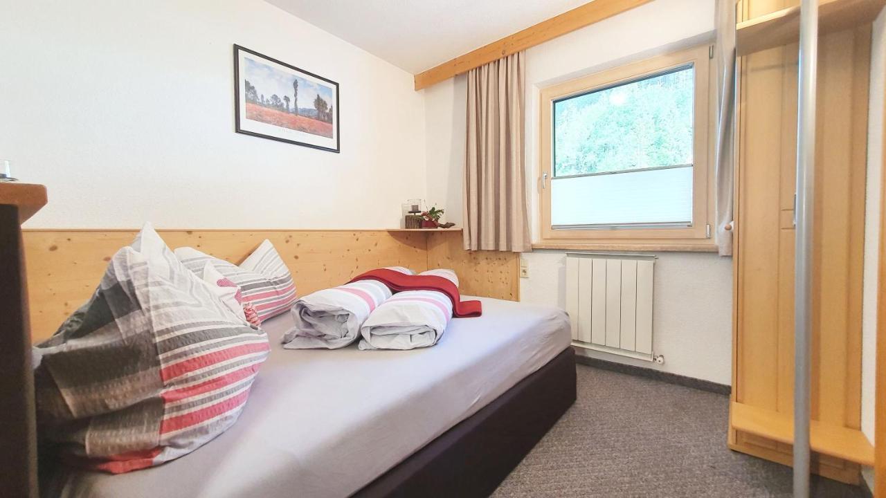 Appartements-Pension Reinstadler Prutz Extérieur photo